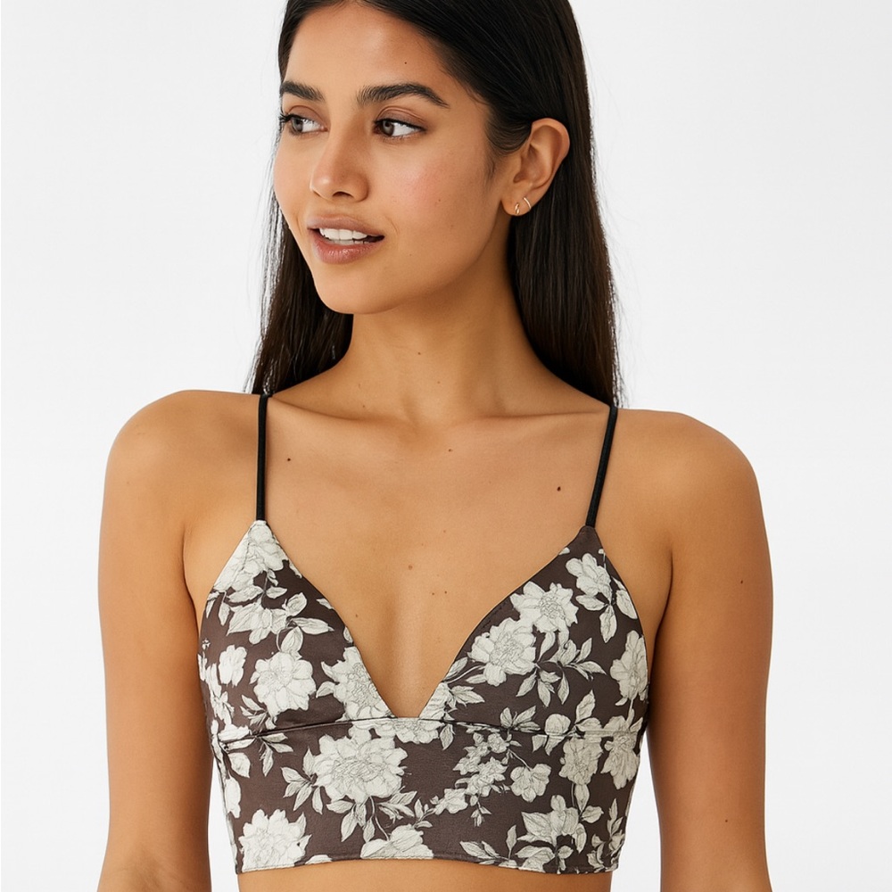 Me to We Black & White Pacsun Bralette Mesh Floral Padding Bra Top Size Small